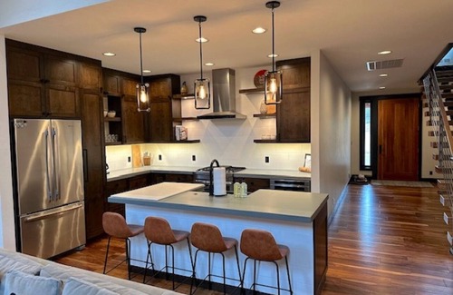 Century West House | Bluebird Day - Hawks Nest