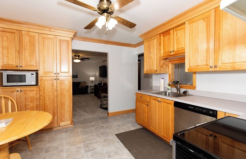 Vermilion House | Bluebird's Road to Happiness