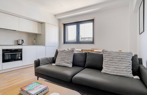 Casal da Ladeira Apartment | Blueground | Alvalade, view, nr Campo Pequeno