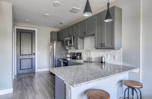 McNeil Apartment | Blueground | Austin, pool, nr Walnut Creek