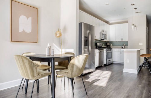 Bethesda House | Blueground | Bethesda, fitness center, nr Cabin John Park