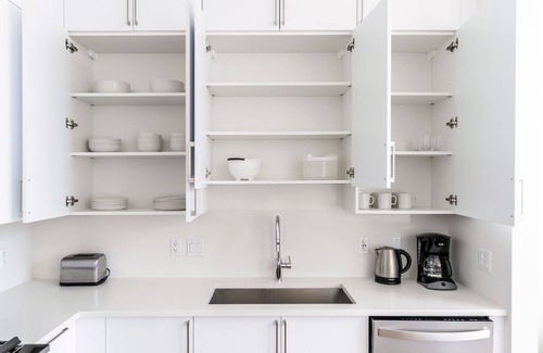 Bouldin Apartment | Blueground | Bouldin Creek, pool, nr Zilker Park