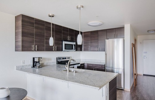 Brighton Apartment | Blueground | Columbia City, AC, w/d, nr parks