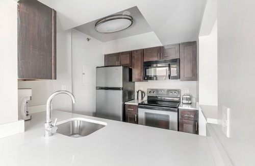 Connecticut Ave - K Street Apartment | Blueground | Conn Ave/K St, gym, nr monuments