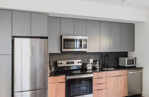 Atlantic Apartment | Blueground | First Hill 1bd apartment