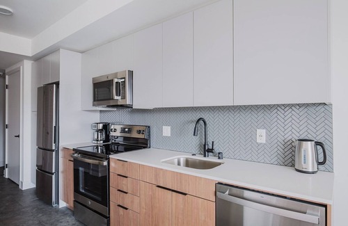 Squire Park Apartment | Blueground | First Hill, w/d, nr Chinatown