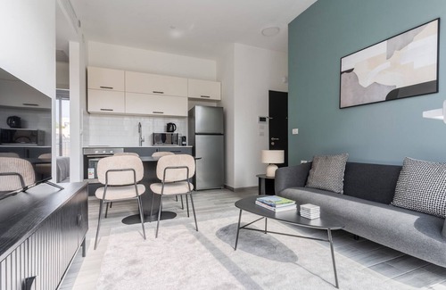 Florentin Apartment | Blueground | Florentine, Bright, Two Balconies (TLV-17)