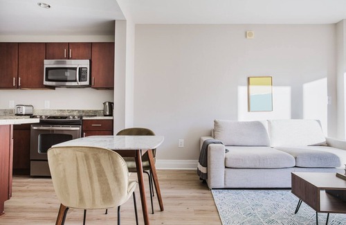 Foggy Bottom Apartment | Blueground | Foggy Bottom, pool & gym, nr metro