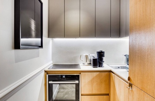 7th Arrondissement Apartment | Blueground | Invalides, nr Rodin Museum