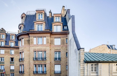 7th Arrondissement Apartment | Blueground | Invalides, nr Rodin Museum