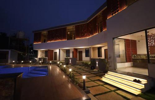 Chendhare Resort | Blues Waves Resort