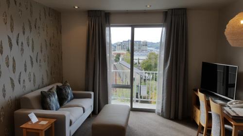 Dunedin City Centre Hotel | Bluestone On George