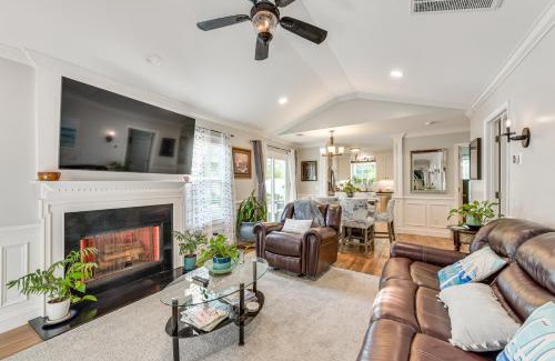 Bluffton House | Bluffton Getaway with Fenced Yard 7 Mi to Beach!