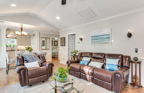 Bluffton House | Bluffton Getaway with Fenced Yard 7 Mi to Beach!