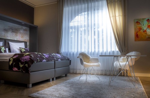 Gross-Umstadt House | Blumeins - Das Refugium