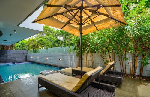 Candolim Apartment | BluO 1BHK - Shared Pool, Candolim Beach 800m