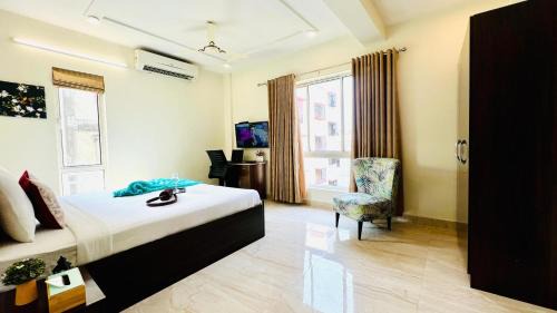 New Town Apartment | BluO Lake View 1BHK New Town - Terrace Garden, Gym