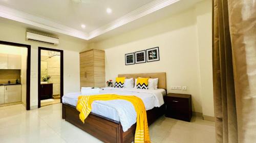 Gurugram Apartment | BluO Studio1 Golf Course Road, Gym, Balcony Garden