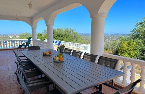 Cerro Grande Villa | BnB Homes Luxurious Villa Stardust with swimming pool & BBQ for Family Fun
