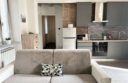 Cadrezzate Apartment | Bnbook La Corte 51 Lago di Monate
