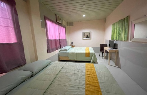 Basak Hotel | BnT Inn Cebu powered by Cocotel