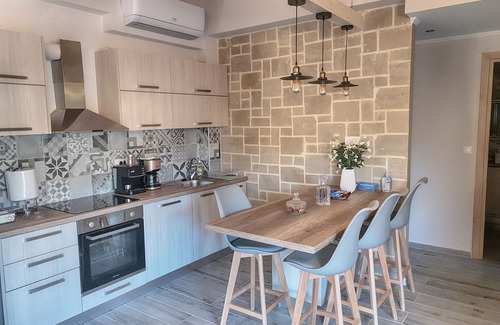 Nopigia Villa | Boasting a garden, an outdoor pool and sea views, Elena villa is set in Kissamos
