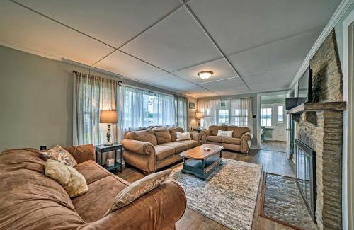 Edinboro House | Boat and Ski Home on Edinboro Lake with Grill!