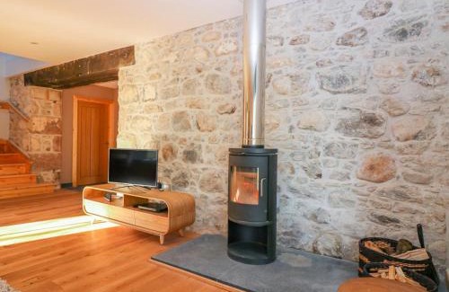 Invergarry House | Boat House