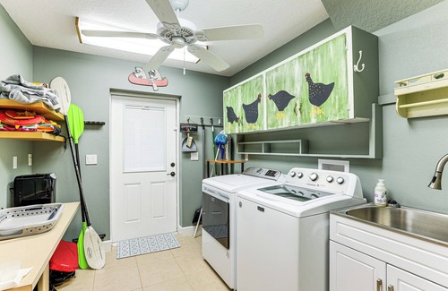 Citrus Springs House | Boathouse & Dock: Riverfront Dunnellon Getaway!