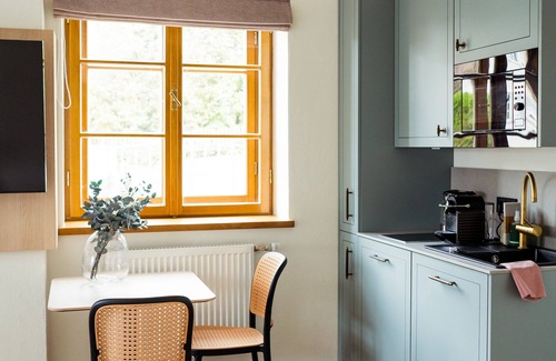 Freising Apartment | Bob W Peterhof