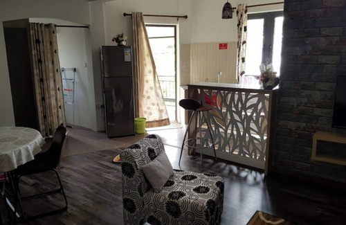 Curepipe Apartment | Bobato Appartement D
