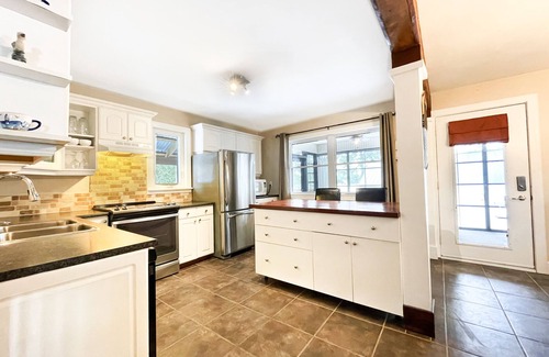 Bobcaygeon Cottage | Bobcaygeon Resort