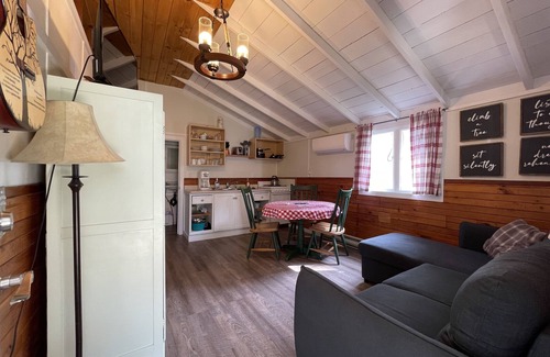 Bobcaygeon Cottage | Bobcaygeon Resort