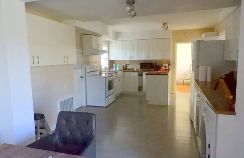 Bobcaygeon House | Bobcaygeon Waterfront 3-Bedroom Vacation House