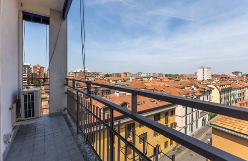 Corsico Apartment | Boccio D'Oro