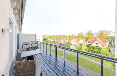 Ostseebad Wustrow Apartment | Boddenzeit - Moderne Ferienwohnung mit Nordbalkon, Wellnessbereich und Nähe zum Ostseestrand