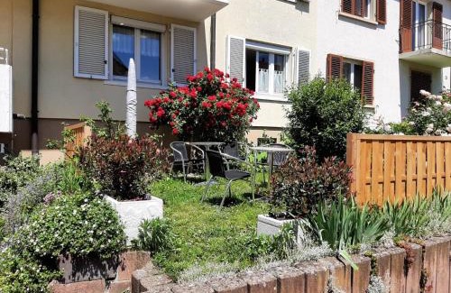 Petershausen-Ost House | BodenSEE Privatzimmer "Haus am Weinberg Konstanz"