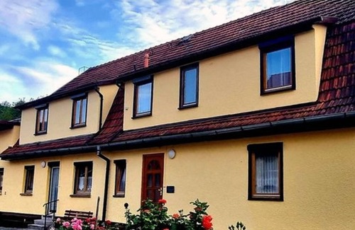 Bad Liebenstein Apartment | Bodenstein vacation apartment - relaxation and history in the oldest spa town in Thuringia