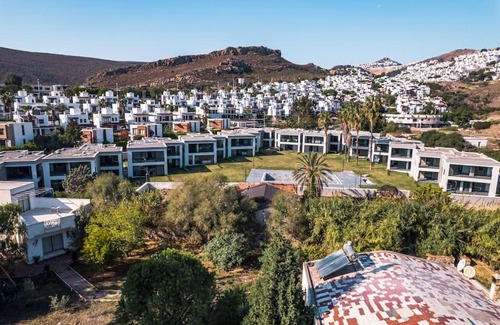 Dagbelen Apartment | Bodrum Bağla Denize Sıfır Bahçe Kat 2+1 Daire