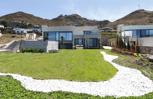 Turgutreis Villa | Bodrum Turgutreis'te Özel Havuzlu ve Deniz Manzaralı 6 Yatak Odalı Villa BV-4115