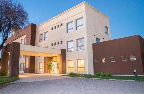 Dean Funes Hotel | Boer Hotel By Kube