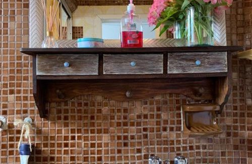 Engativa Bed & Breakfast | Bogotá rooms aeropuerto y centro conecta