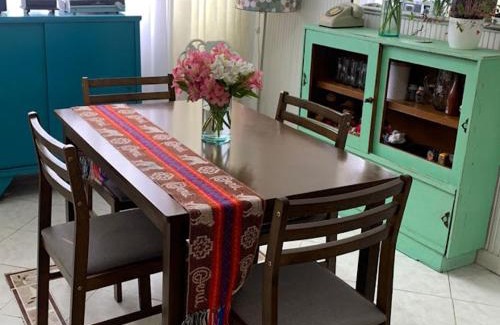 Engativa Bed & Breakfast | Bogotá rooms aeropuerto y centro conecta