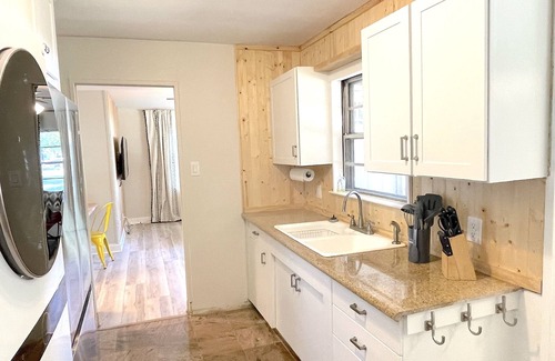 Topeka House | Bohemiam Charm Private Home w/large yd + near Event ctr