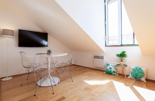 Merces Apartment | Bohemian Loft in Principe Real