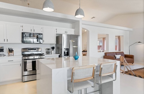 Black Mountain House | Bohemian Modern Dream Home with Strip Views, Pool & Spa, Pool Table & Games