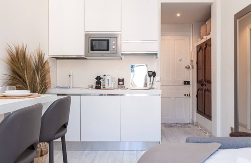 Quartier du Port Apartment | Bohemian studio - Port district