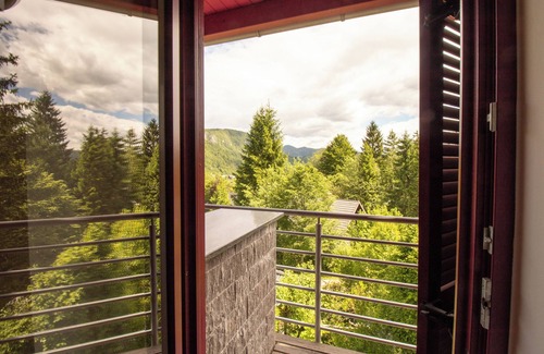 Polje House | Bohinj Cozy Escape Holiday Home, just 2,8km to the lake!