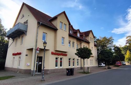 Neudietendorf Apartment | BohnApartments Bechstein - sehr ruhig - 3 Schlafzimmer - Balkon - gratis Stellplätze- WLAN - Vollausstattung