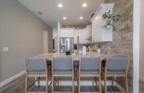 Town N County Park House | ✿ Boho-BBQ Grill-Fire pit-10 mins from Airport ✿